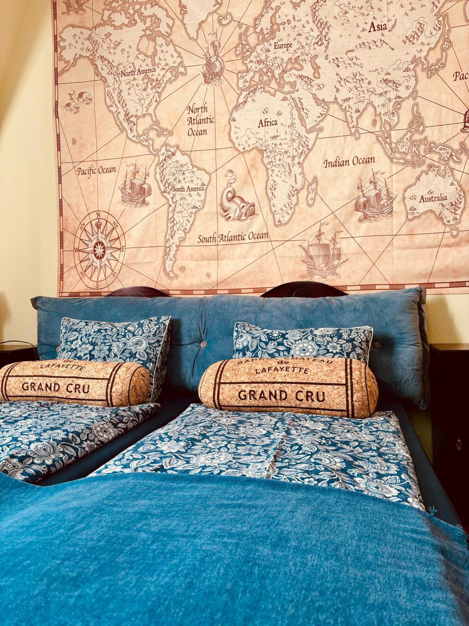 Pirate Family, Theme Room, Free Parking Karlowe Wary Zewnętrze zdjęcie